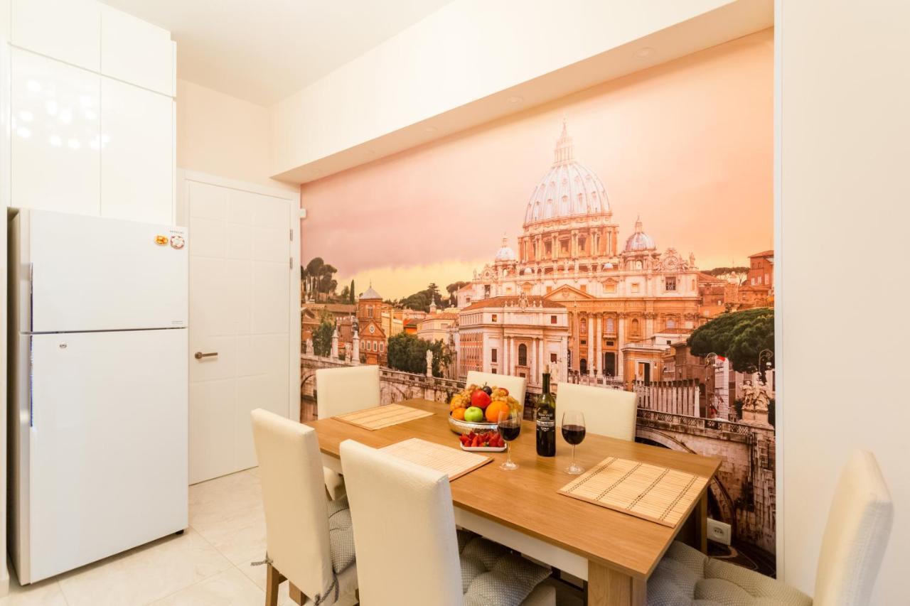 Serviced Apartment On Rustaveli Avenue 16 Tbilisi Exterior photo